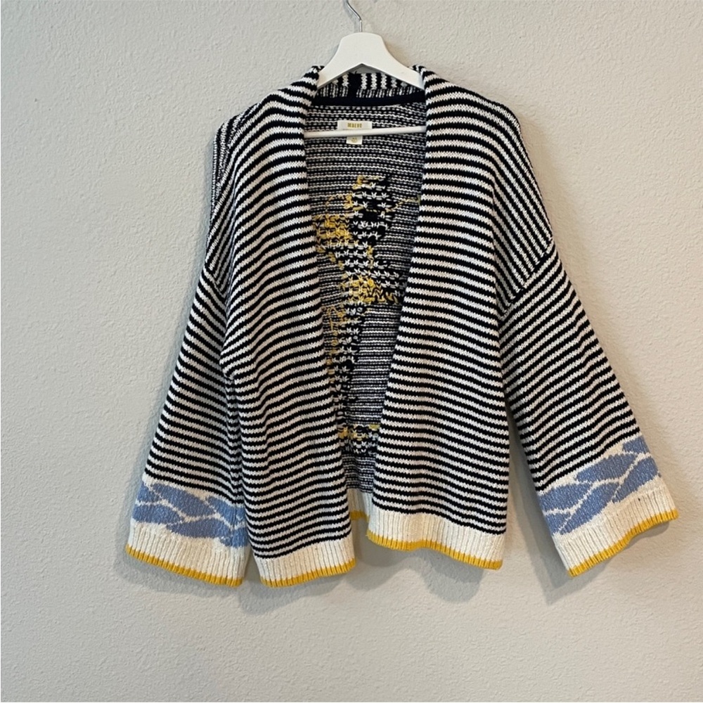 Maeve Portside Cardigan in Nautical Motif - Picture 3 of 8